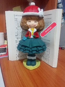vay xòe mũ mới