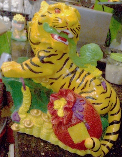 hổ đá to đại